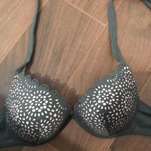 Bikini top